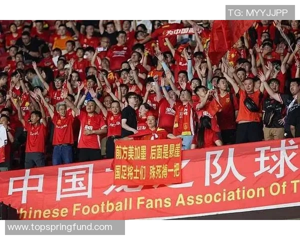 当足球明星来中国引发的热潮与文化交流的深远影响探讨 当足球明星来中国引发的热潮与文化交流的深远影响探讨