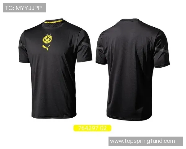 足球明星训练外套品牌推荐助你提升运动表现与时尚感 足球明星训练外套品牌推荐助你提升运动表现与时尚感