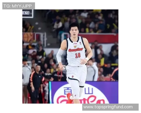 CCTV5直播上海队对决广东队精彩赛事分析与球员表现点评 CCTV5直播上海队对决广东队精彩赛事分析与球员表现点评