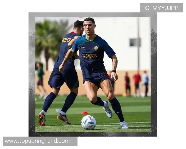 足球明星1号衣服背后的故事与传奇时刻揭秘